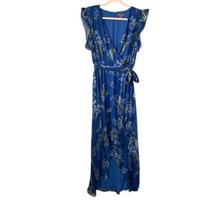 Vince Camuto‎ blue floral faux wrap hi-low hemline w flutter sleeve. Size 6
